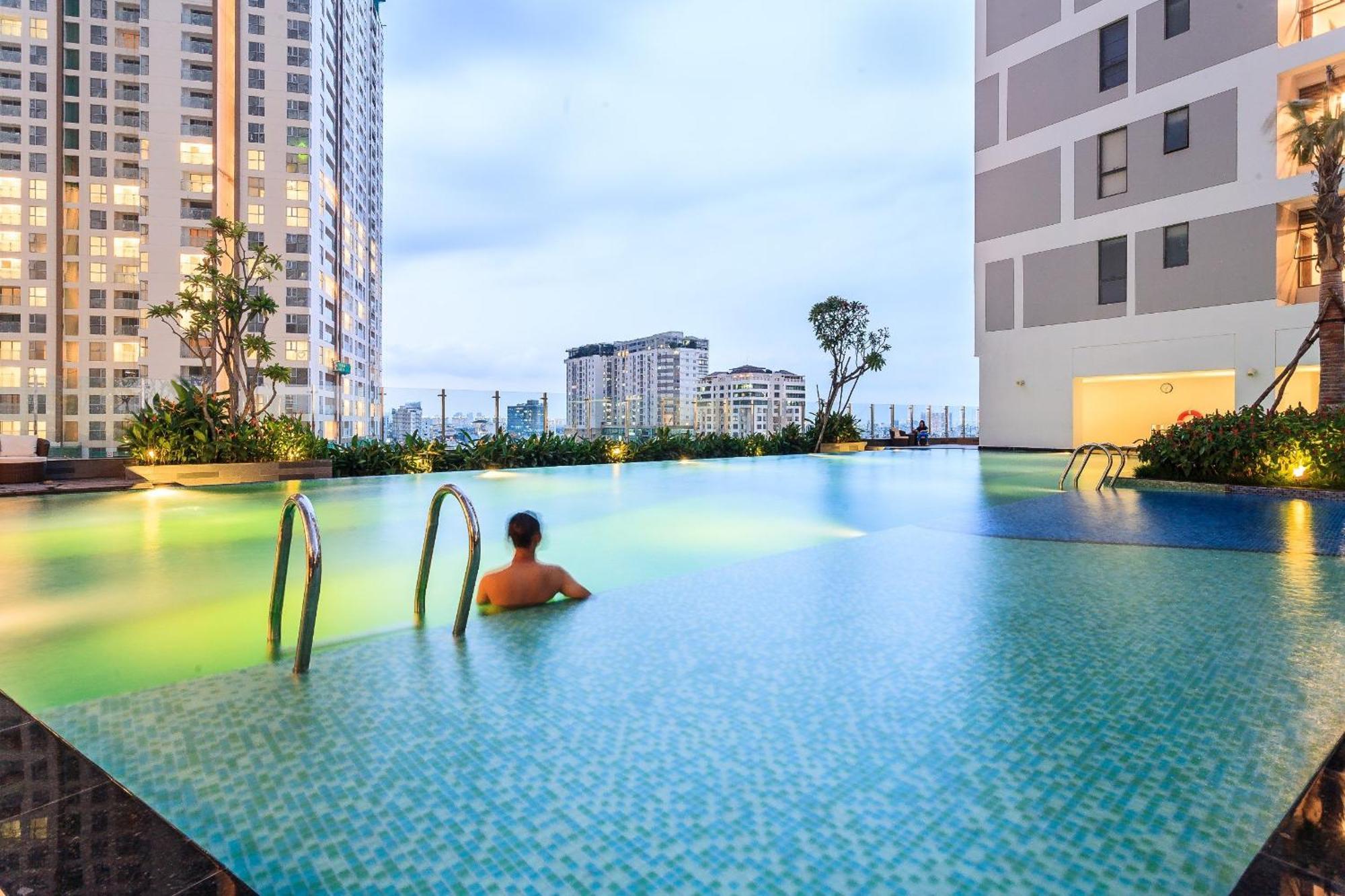 Khách sạn hẻo lánh Henry - Rivergate