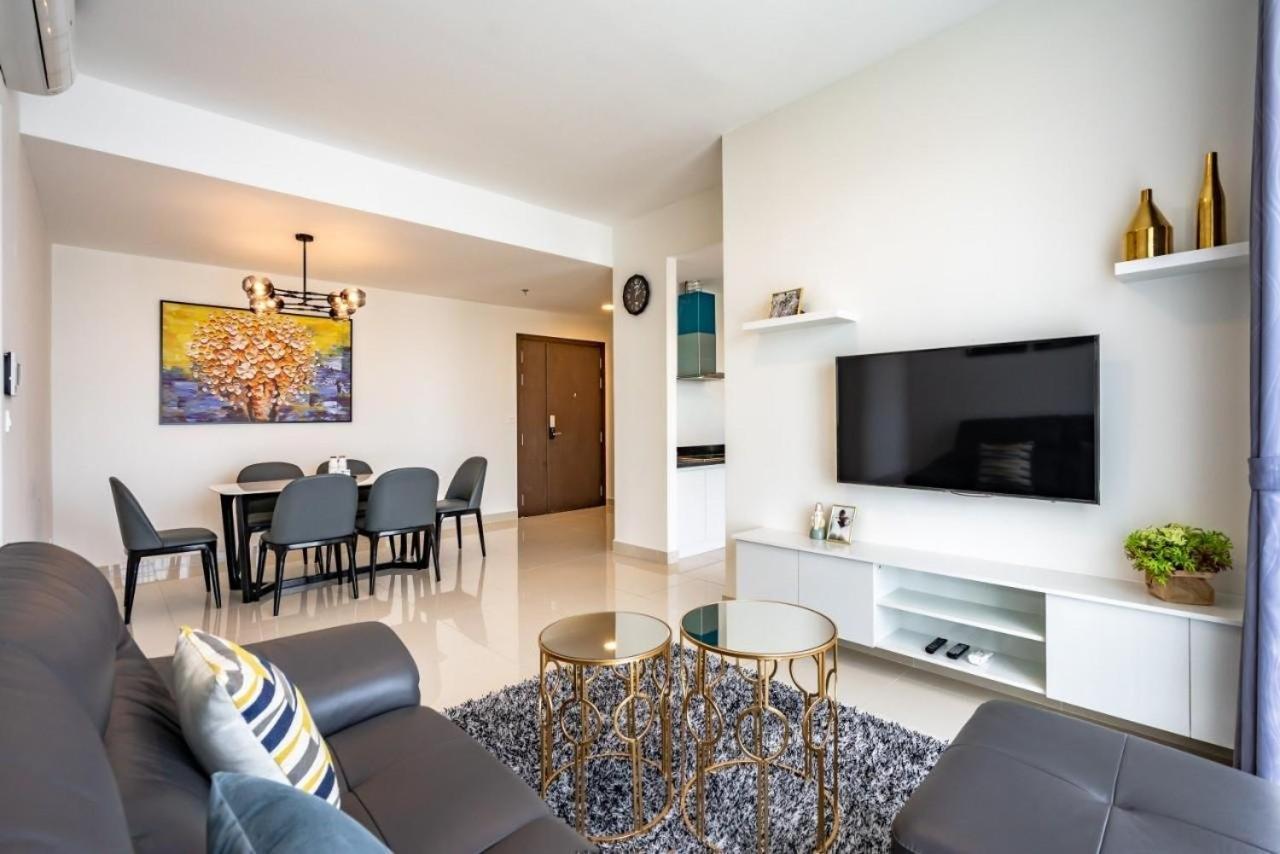 Henry - Rivergate Khách sạn hẻo lánh TP. Hồ Chí Minh