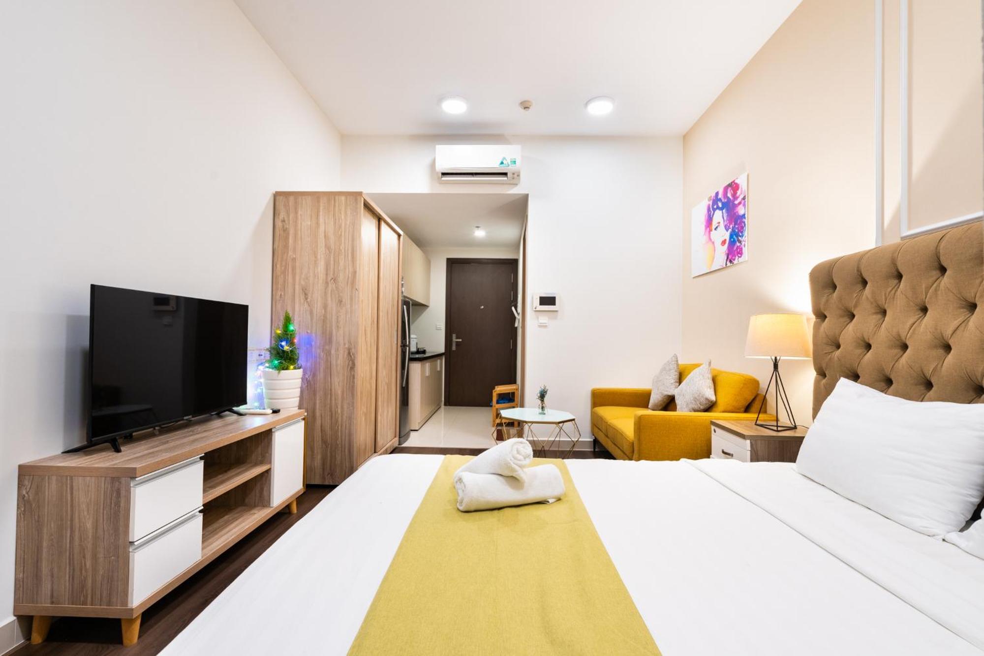 Khách sạn hẻo lánh Henry - Rivergate TP. Hồ Chí Minh