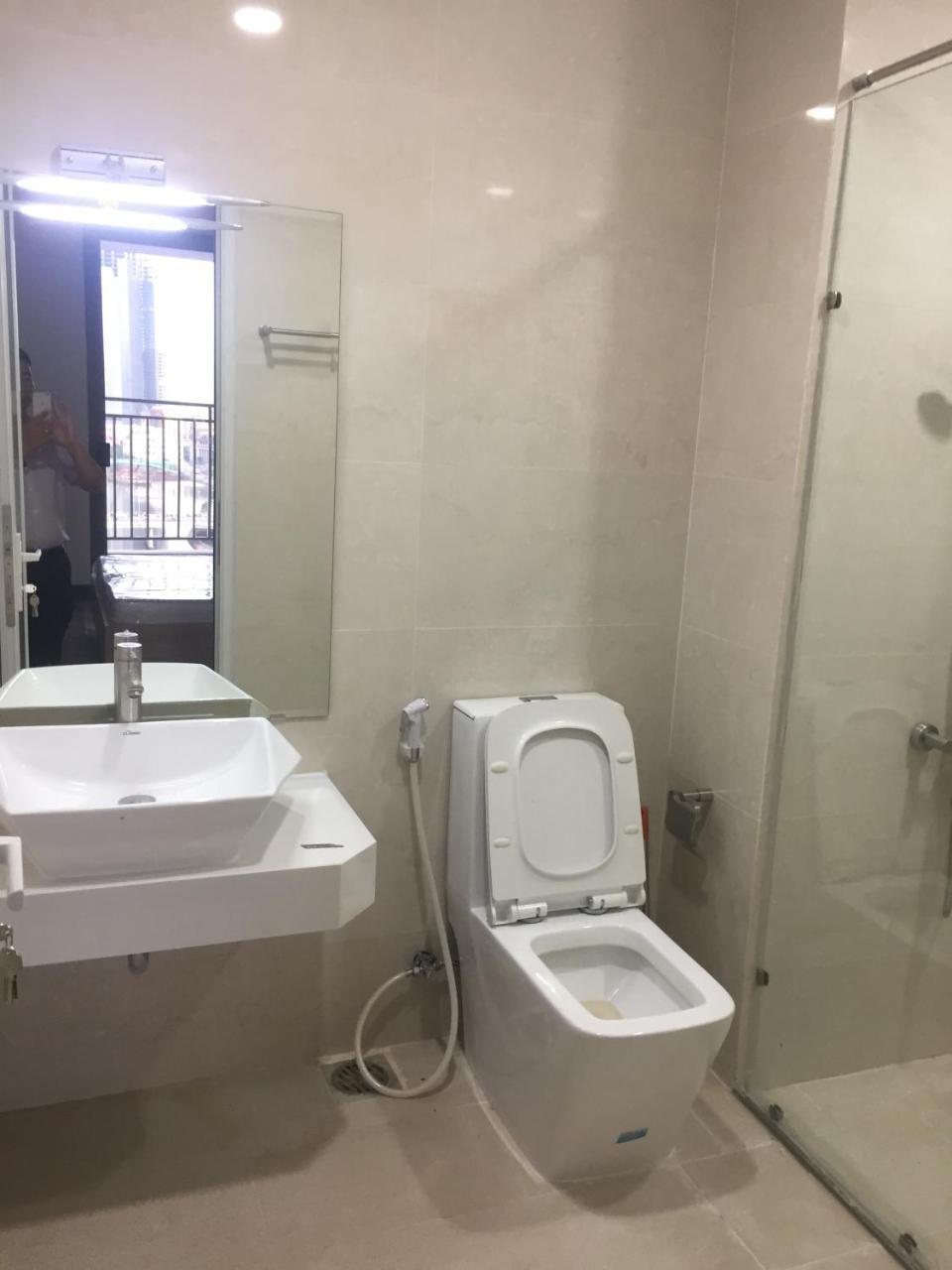 Khách sạn hẻo lánh Henry - Rivergate *